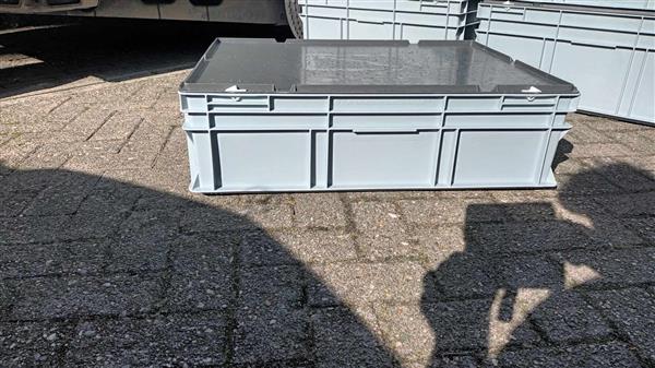 Grote foto zgan mega bakken met deksel in 2 maten watersport en boten accessoires en onderhoud