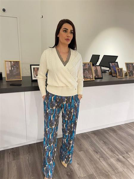 Grote foto nerea trui 24vlg01 roomwit kleding dames truien en vesten