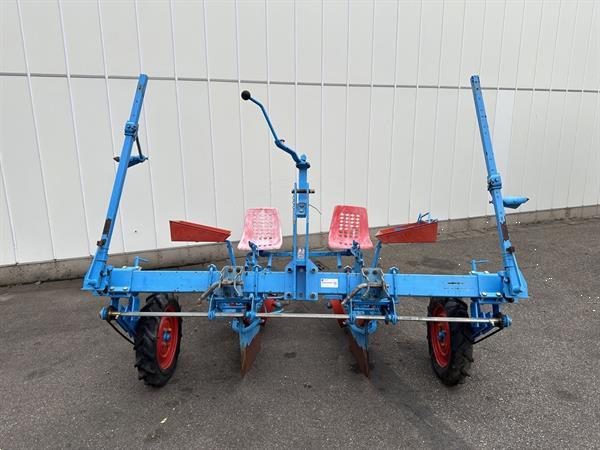 Grote foto super prefer ub plantmachine 2 rijen met centrale aandrijving agrarisch zaaimachines