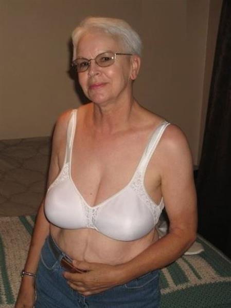 Grote foto maak ik als oma nog een kans erotiek vrouw zoekt mannelijke sekspartner
