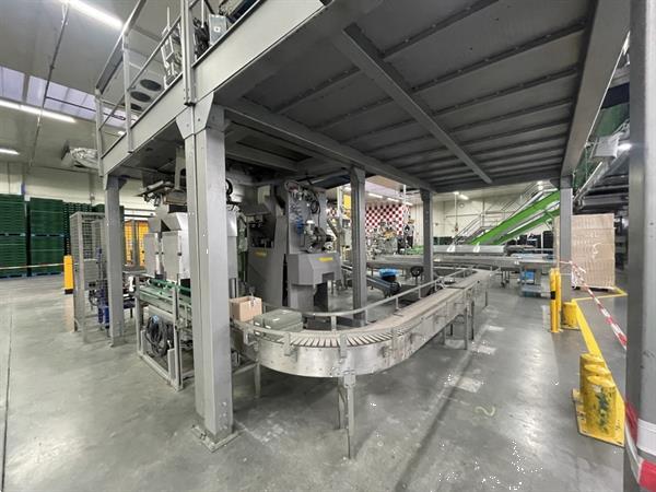 Grote foto bordes voor afweger met aanvoerbanden en doseerbunker doe het zelf en verbouw afvalverwerking