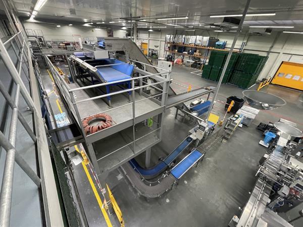 Grote foto bordes voor afweger met aanvoerbanden en doseerbunker doe het zelf en verbouw afvalverwerking
