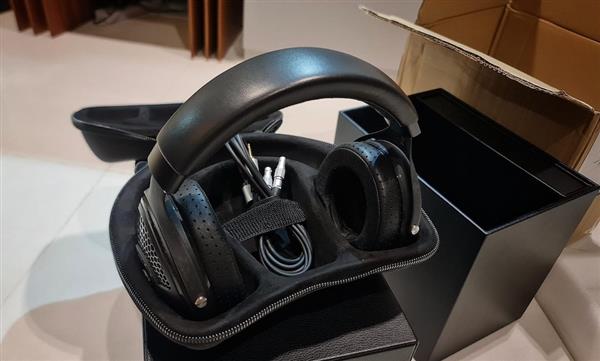 Grote foto focal utopia 2022 reference open back high end headphones audio tv en foto koptelefoons