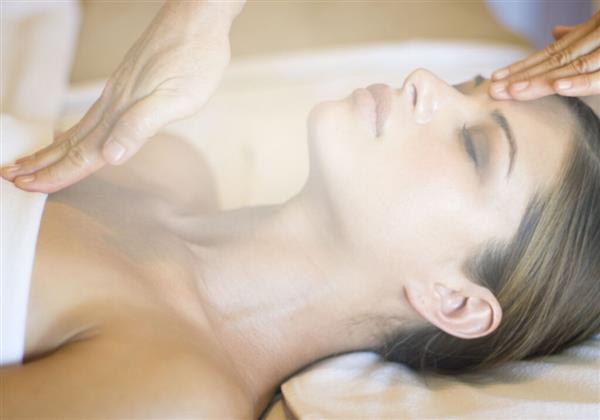 Grote foto ontspannende massage beauty en gezondheid massage