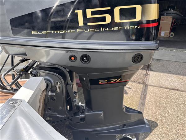 Grote foto suzuki 150 pk 2.7 l v6 artnr 1432 watersport en boten buiten en binnenboordmotoren