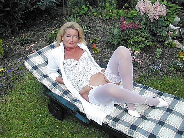 Grote foto heerlijke seks om en in het huis erotiek contact vrouw tot man
