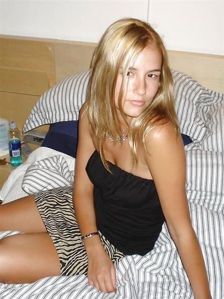 Grote foto deze pittige meid zoekt een lekkere vent erotiek contact vrouw tot man