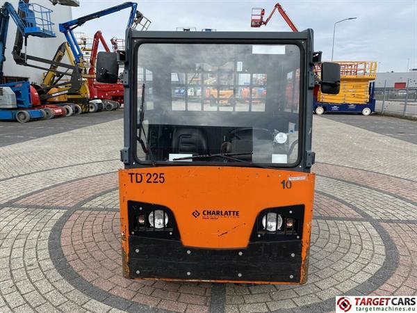 Grote foto charlatte td225 diesel tow tug tractor 15000kg capacity doe het zelf en verbouw hefwerktuigen