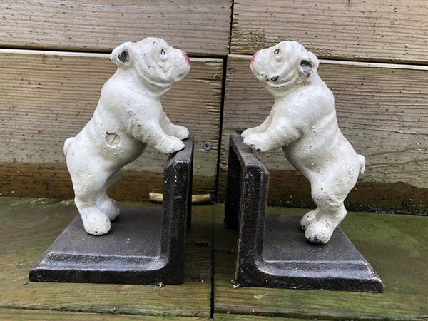 Grote foto boekensteunenset gietijzer met bull terri r honden gelakt. tuin en terras tuindecoratie