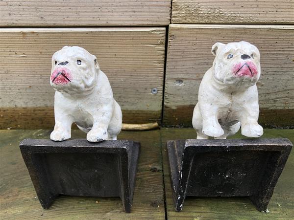 Grote foto boekensteunenset gietijzer met bull terri r honden gelakt. tuin en terras tuindecoratie