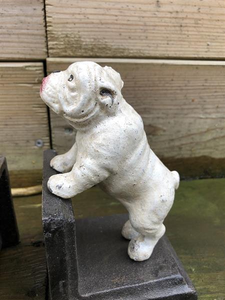 Grote foto boekensteunenset gietijzer met bull terri r honden gelakt. tuin en terras tuindecoratie
