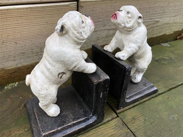 Grote foto boekensteunenset gietijzer met bull terri r honden gelakt. tuin en terras tuindecoratie