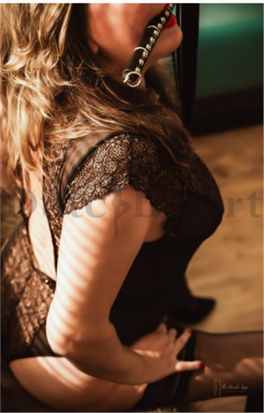 Grote foto dominique uit rotterdam erotiek escort service