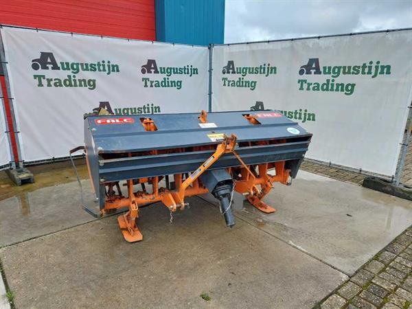 Grote foto falc spitmachine agrarisch akkerbouw