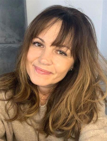 Grote foto jeugdige 57 jarige vrouw zoekt contacten en berichten vrouw zoekt man