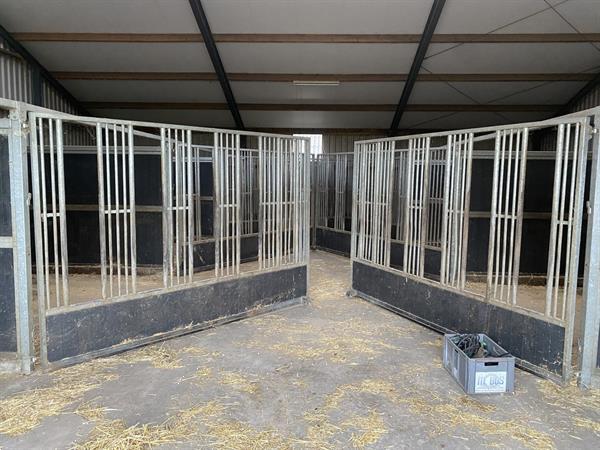 Grote foto opfok wanden agrarisch stallen