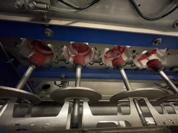 Grote foto jasa afweegmachine voor het vullen van shakers met cherrytomaten agrarisch tuinbouw