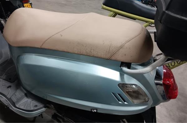 Grote foto opknapper sym fiddle met weinig km fietsen en brommers scooters