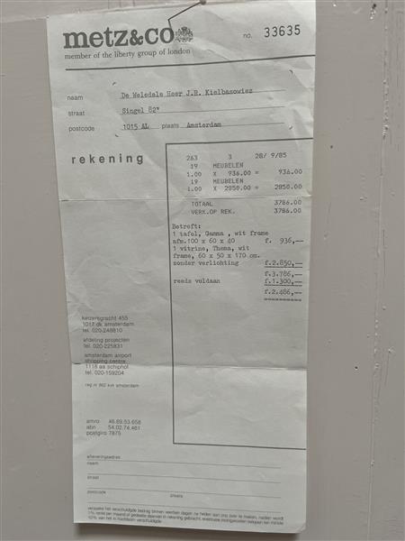 Grote foto luxe exclusieve vitrinekast huis en inrichting vitrinekasten