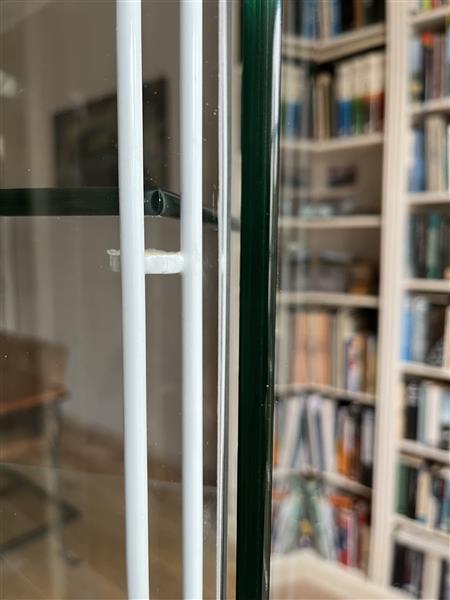 Grote foto luxe exclusieve vitrinekast huis en inrichting vitrinekasten