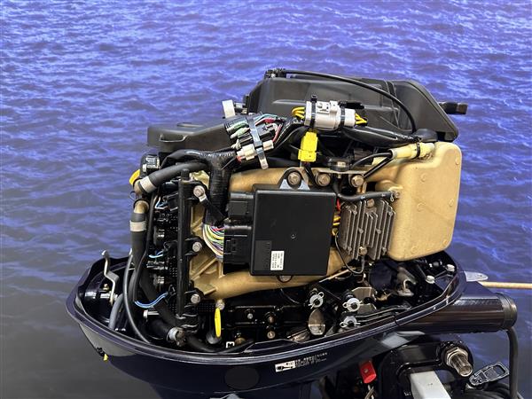 Grote foto tohatsu 30 pk buitenboordmotor artikelnummer 8566 30epl watersport en boten buiten en binnenboordmotoren