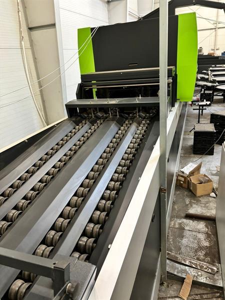 Grote foto greefa smart sort tomatensorteermachine met 21 sorteringen agrarisch tuinbouw