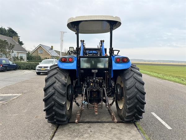 Grote foto new holland td5.100 agrarisch tractoren
