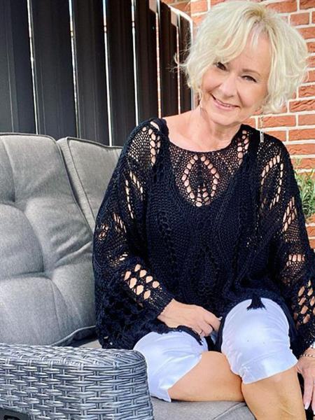 Grote foto dame van 60 zoekt goed gezelschap contacten en berichten vrouw zoekt man