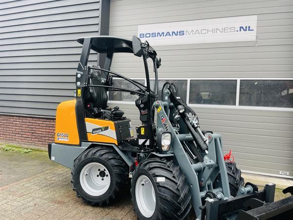 Grote foto giant g1500 minishovel kniklader nieuw hoge mast agrarisch shovels
