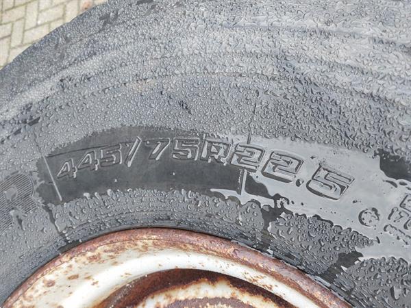 Grote foto wielen 445 75 r 22.5 10 gat velg passend op deutz dx 90 dx 110 dx 120 agrarisch wielen