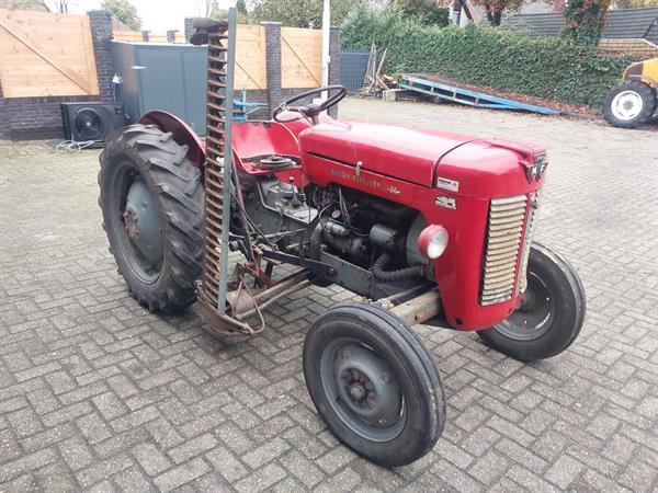 Grote foto massey ferguson 30 met maaibalk agrarisch tractoren