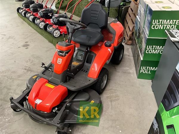 Grote foto husqvarna r318x 39507 tuin en terras zitmaaiers