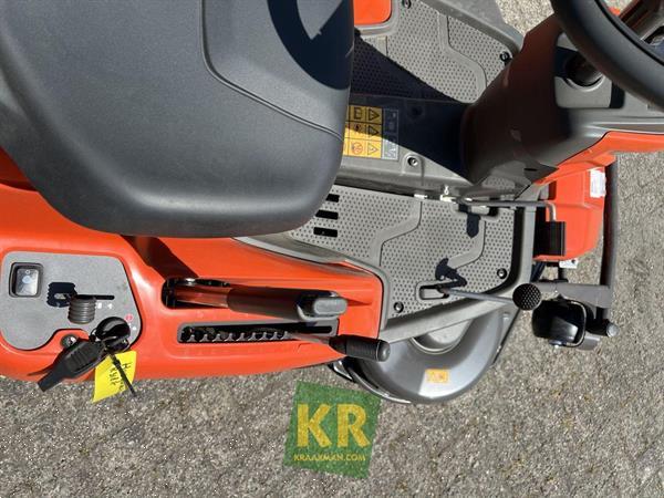 Grote foto husqvarna r318x 39507 tuin en terras zitmaaiers