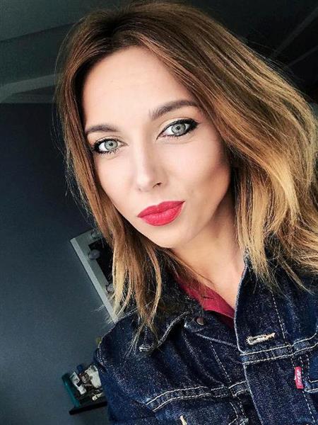 Grote foto zoek je een leuke single verzorgde vrouw contacten en berichten vrouw zoekt man