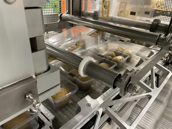 Grote foto g. mondini e 350 vg top seal verpakkingsmachine met ontnester agrarisch tuinbouw