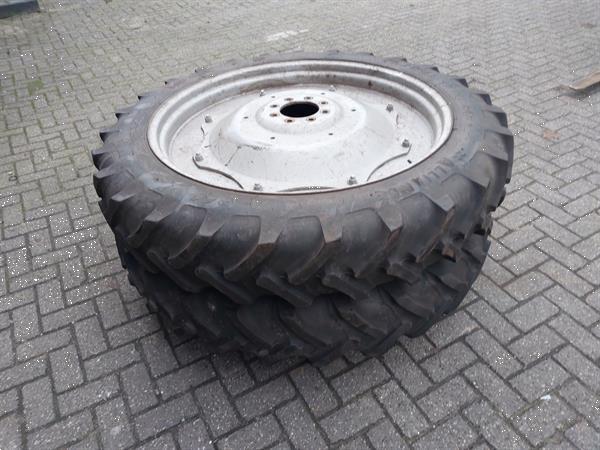 Grote foto cultuurwielen 270 95 r42 11.2 r42 massey ferguson agrarisch wielen