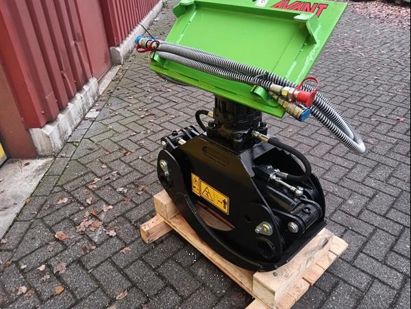 Grote foto avant houtklem houtgrijper agrarisch bosbouw