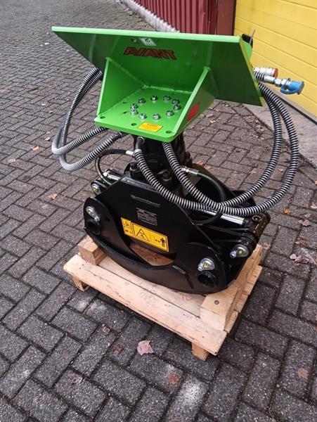 Grote foto avant houtklem houtgrijper agrarisch bosbouw