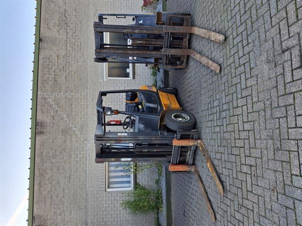 Grote foto samsung 2 5 ton lpg en 3 ton diesel triplo shift heftruck agrarisch heftrucks