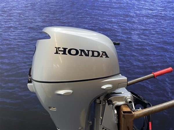 Grote foto honda 10 pk buitenboordmotor artur new langstaart watersport en boten buiten en binnenboordmotoren