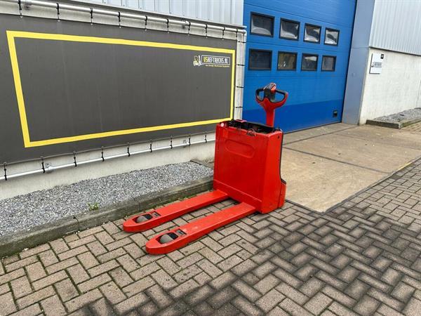 Grote foto vs 21370 elektrische palletwagen linde t16 bj2016 doe het zelf en verbouw hefwerktuigen