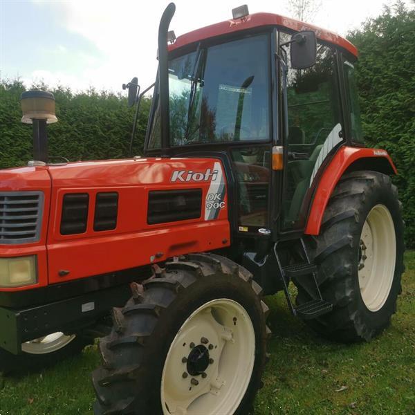 Grote foto kioti dk 90 c met slechts 1040 uren agrarisch tractoren