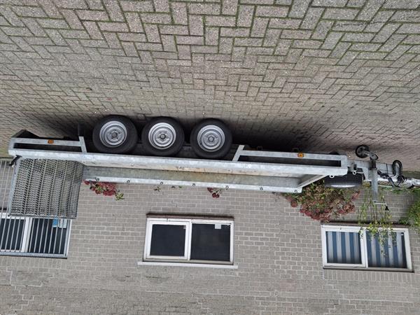 Grote foto hulco terrax 3 machinetransporter minigraver transporter dieplader agrarisch aanhangwagens
