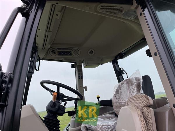 Grote foto john deere 5095m 687878 agrarisch tractoren