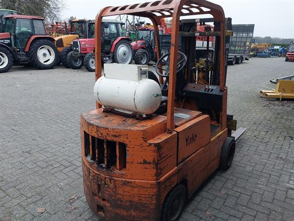 Grote foto yale heftruck 2 ton lpg agrarisch heftrucks