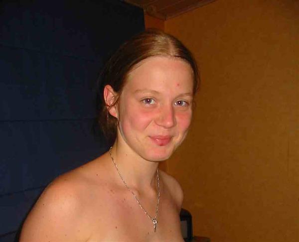 Grote foto niet knap erotiek vrouw zoekt mannelijke sekspartner