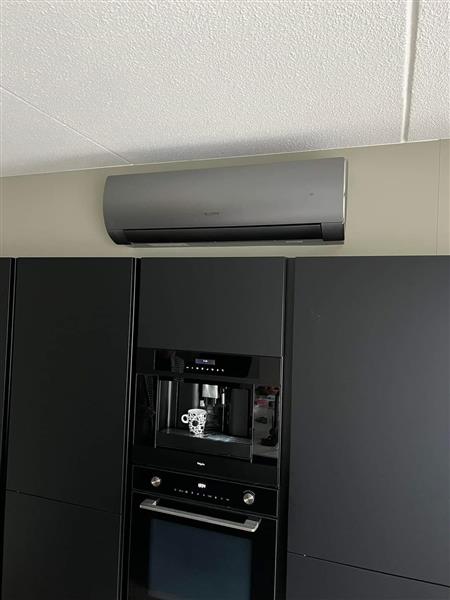 Grote foto split airco wandmodel en vloermodel huis en inrichting airco