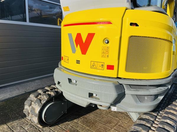 Grote foto neuson ez26 minigraver demo 2024 sloop sorteer functie doe het zelf en verbouw kranen en graafmachines