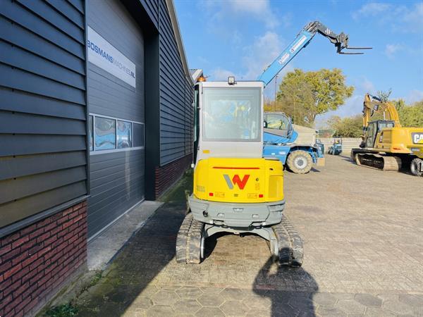 Grote foto neuson ez26 minigraver demo 2024 sloop sorteer functie doe het zelf en verbouw kranen en graafmachines