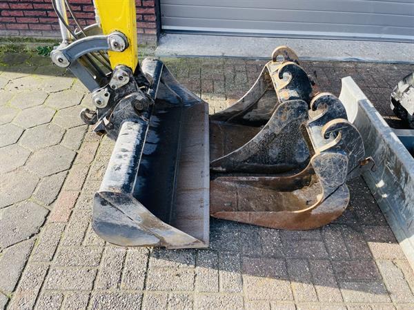 Grote foto neuson ez26 minigraver demo 2024 sloop sorteer functie doe het zelf en verbouw kranen en graafmachines